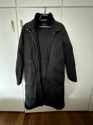 Zara Long Black Coat With Detachable Fur Collar Like New Size L