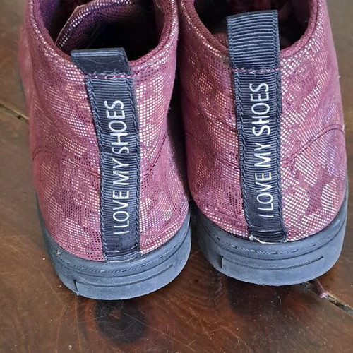 Sprox shoes size 38 like new, black and purple