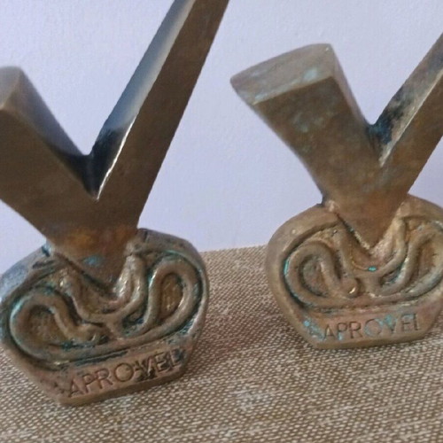 Massive brass Aprovel decorative items used, set of 2