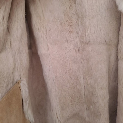 Mouton coat like new, beige, one size with fur lining