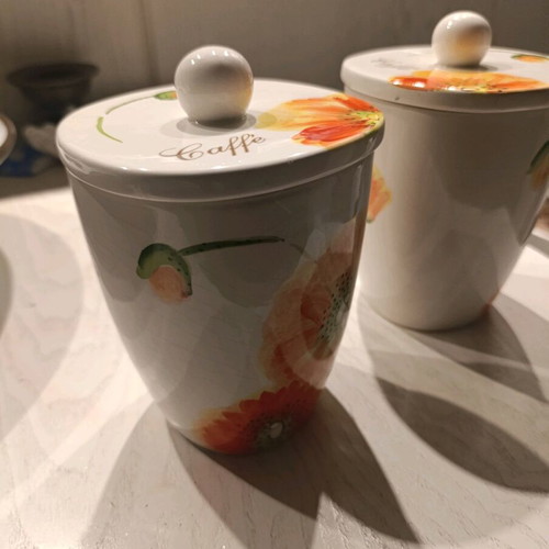 Beautiful ceramic containers