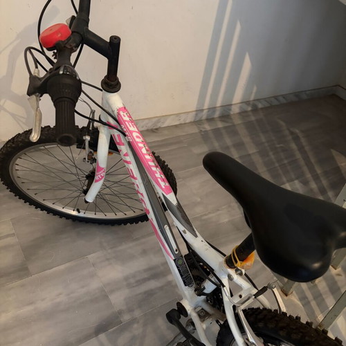Energy MTB 24” mountain bike like new, Shimano 18-speed, V-brakes