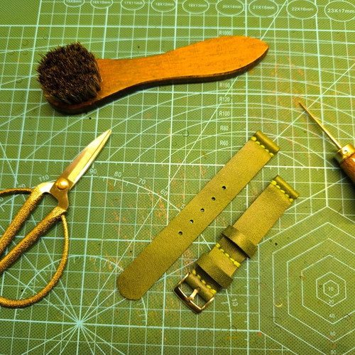 HANDMADE LEATHER WATCH STRAP