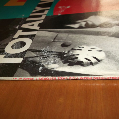 Totally Wired 5 used acid jazz record, authentic English edition