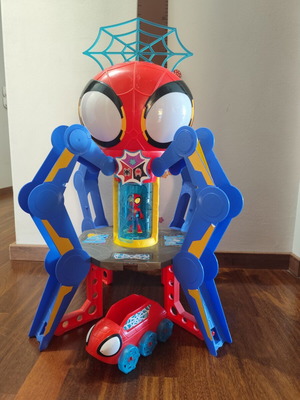 Hasbro Spidey and His Amazing Friends Web-Spinners Web-Quarters σετ σαν καινούργιο