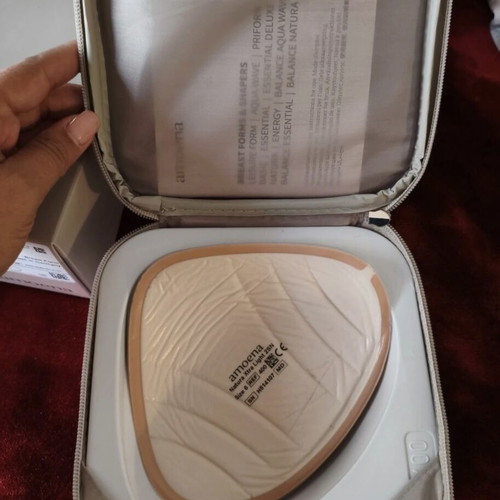 Amoena Natura Xtra Light 2SN silicone breast prosthesis new