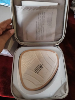 Amoena Natura Xtra Light 2SN silicone breast prosthesis new