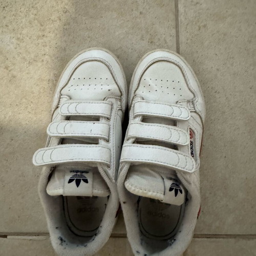 Adidas athletic shoes like new, size 31, white