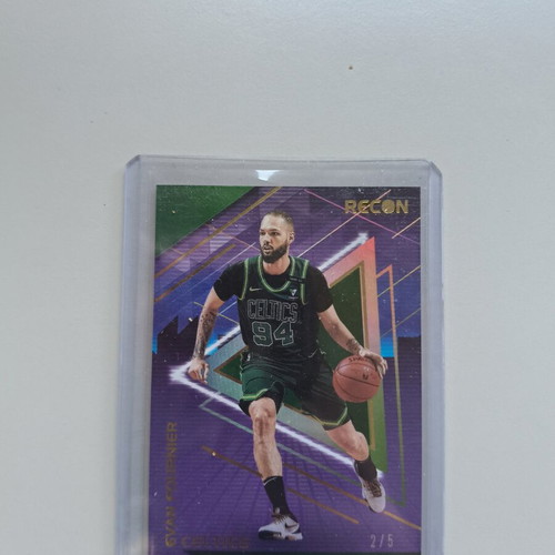 2020-21 Panini Recon Evan Fournier Holo Green Parallel /5 Boston Celtics SP
