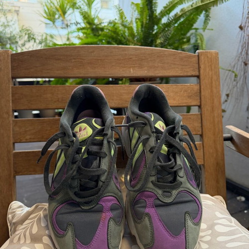 Adidas Yung-1 like new, black and purple athletic shoes size 43