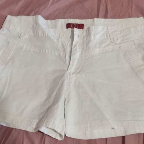 White cotton shorts XL like new
