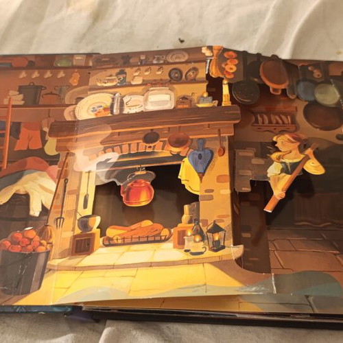 Three-Dimensional Fairy Tale Cinderella pop-up book