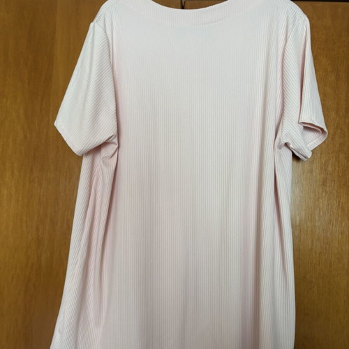 Women's blouse pink like new, size XL