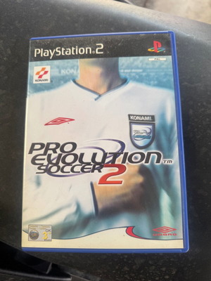 Pro Evolution Soccer 2 PlayStation 2 PS2 like new