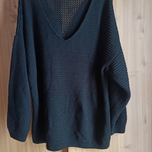 Black blouse used with back opening, size L to 2XL