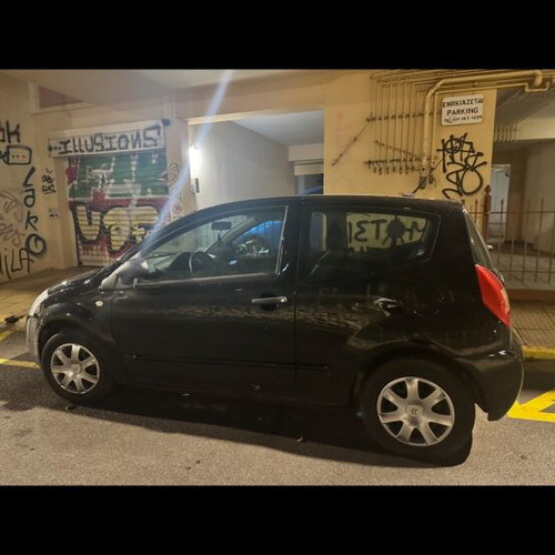 Citroën C2 1.1 used 2004, black, excellent condition