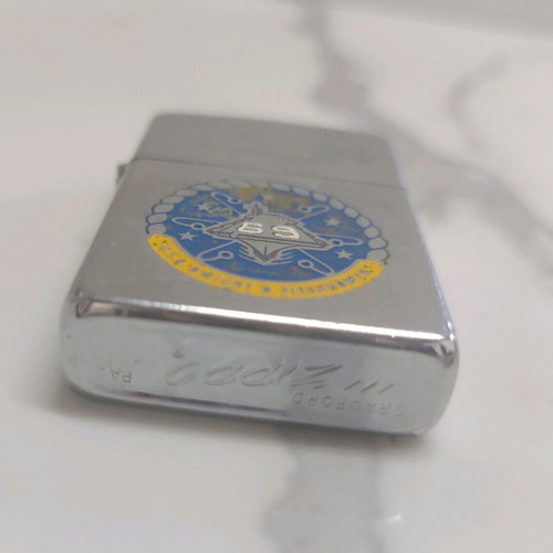 Collectible Zippo 1977 used with UUS Dwight D. Eisenhower CVN 69 emblem