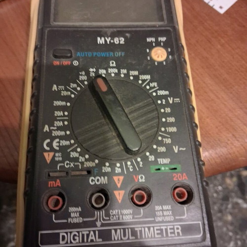 Multimeter used without cables