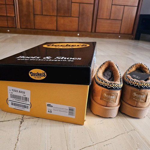 Dockers by Gerli shoes new, size 40, wrong size