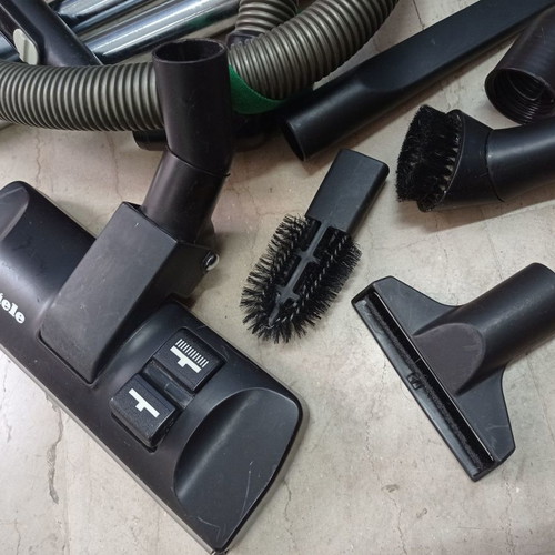 MIELE ELECTRIC VACUUM CLEANER ATTACHMENTS