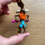 Фигури Kinder Surprise Maxi Looney Tunes Coyote и Yosemite Sam като нови