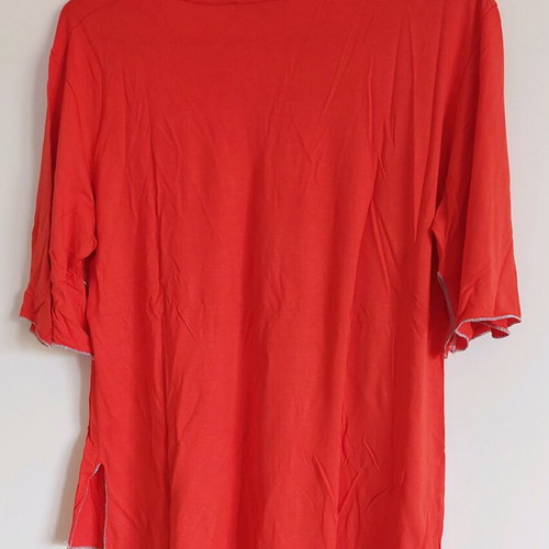 Gallery summer blouse Large like new, coral with silver design