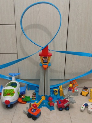 Mattel Fisher Price Little People Airport Station Playset Jumbo Jet used