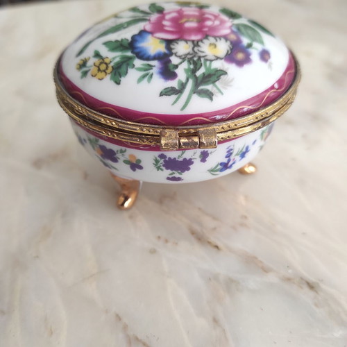 Vintage Limoge porcelain jewelry box used