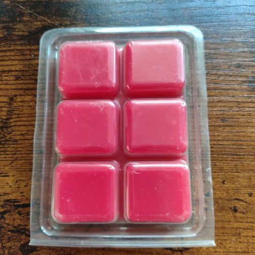 Wax Melts with red fruit scent, 6 pieces, new