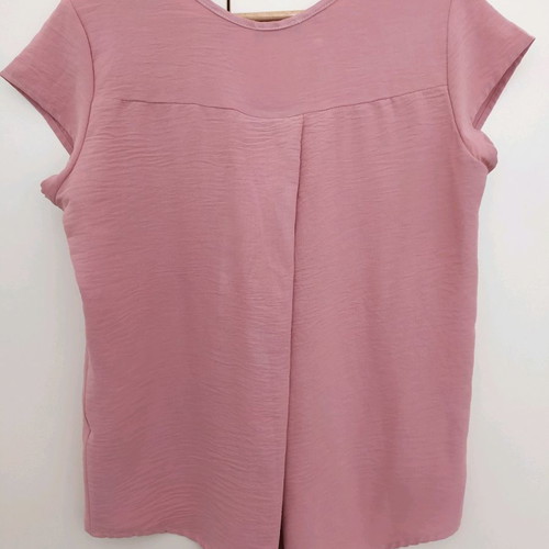 Women's blouse new, one size