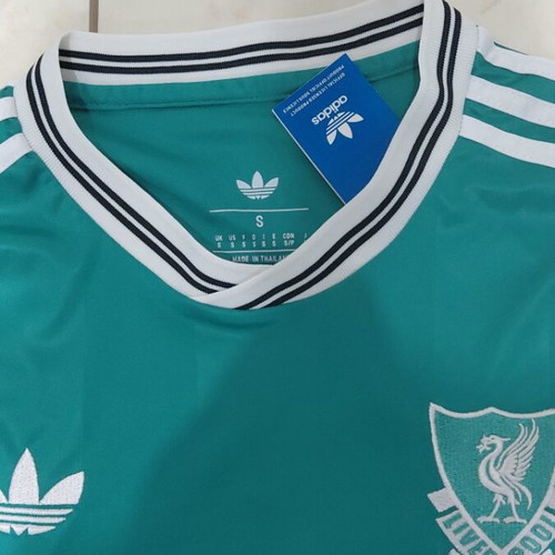 Van Dick Liverpool Jersey size S new official replica
