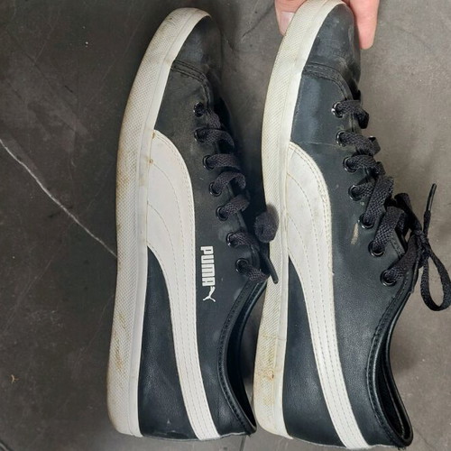 Puma men's sneakers size 41 like new, black and white