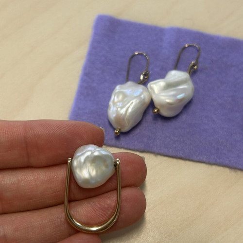 Gold Baroque Pearl Ring and Earrings Set new, genuine Tahiti pearls