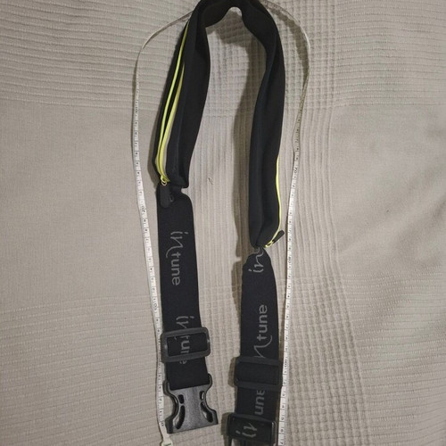 In Tune Waist Belt Bag like new for Sports Activities