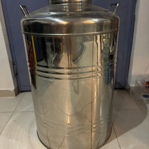 Inox Wine Barrel with Tap like new
