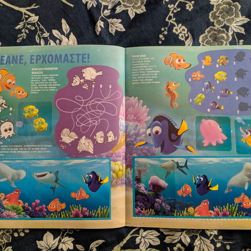Panini Album Finding Dory 2016 completed new