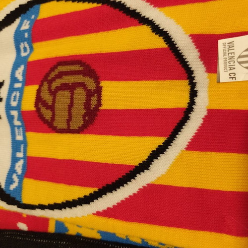 Official boutique scarves from football clubs