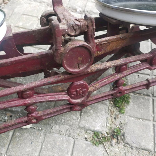 Old scale used, red white and black, 35x25 cm