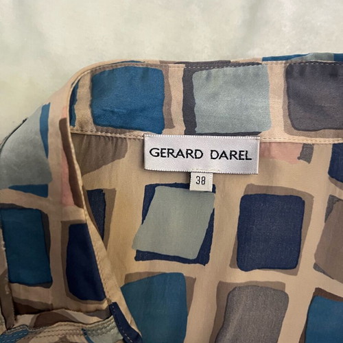 Gerard Darel 100% silk shirt like new, size 38