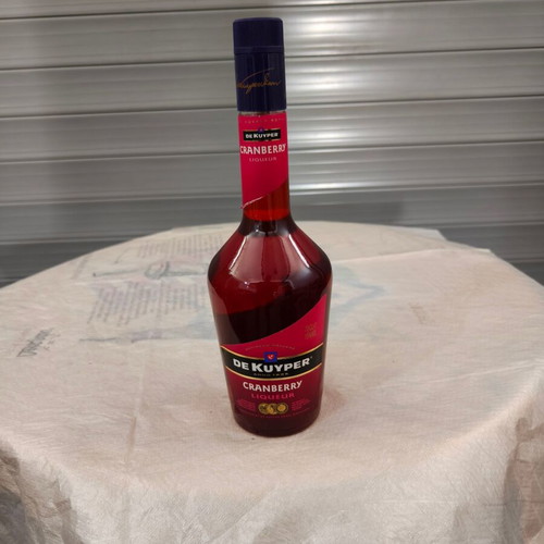 De Kuyper Cranberry Liqueur 700ml new, sealed bottle