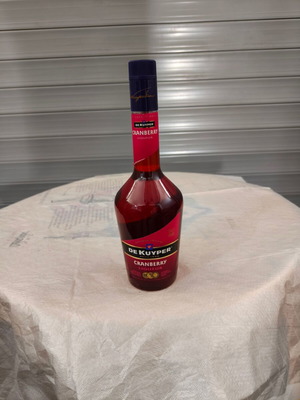 De Kuyper Cranberry Liqueur 700ml new, sealed bottle