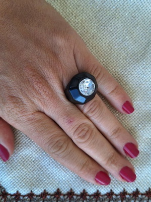 Black ring with large rhinestone like new, vintage, plastic, size 18