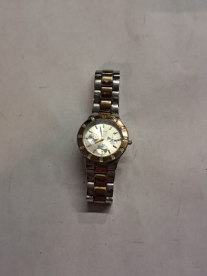 Γυναικείο πολυλειτουργικό ρολόι Guess