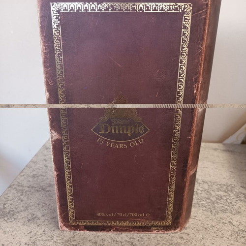 Dimple 15 Years Old vintage collectible case