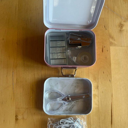 Mini Office Set in Metal Box Moses new
