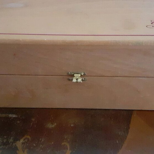 Tsantalis Wooden Wine Box Like New
