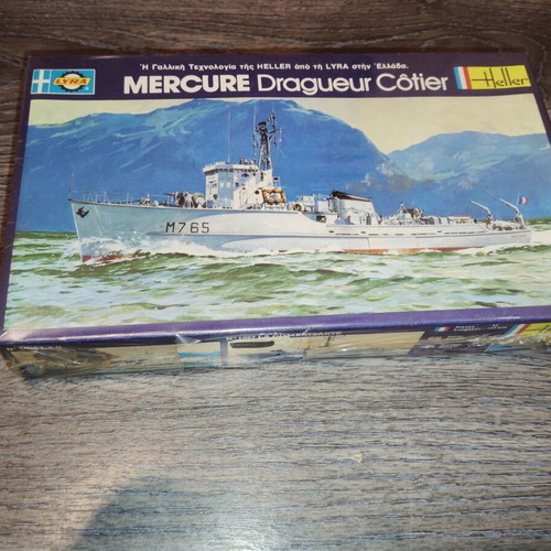 Modeling set from Greek company Lyra and Heller