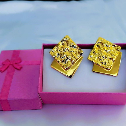 Geometric earrings made of steel gold color new