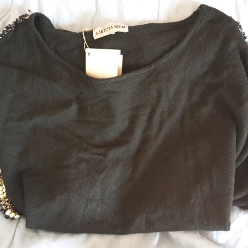 Women's blouse new with pearls, black, size XL