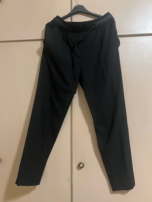 Zara women's pants size S black like new
